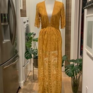 SOCIALITE lace overlay romper (yellow)